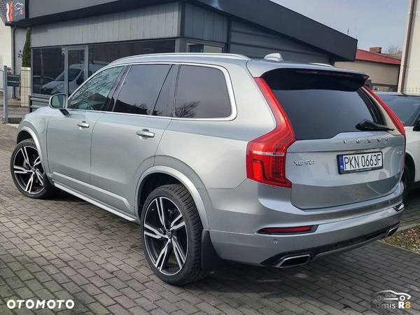 Volvo XC 90 - 7