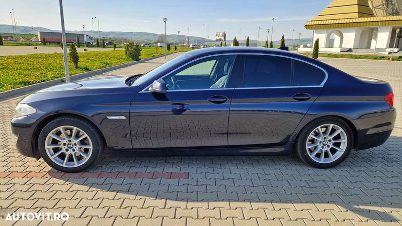 BMW Seria 5 520d - 2