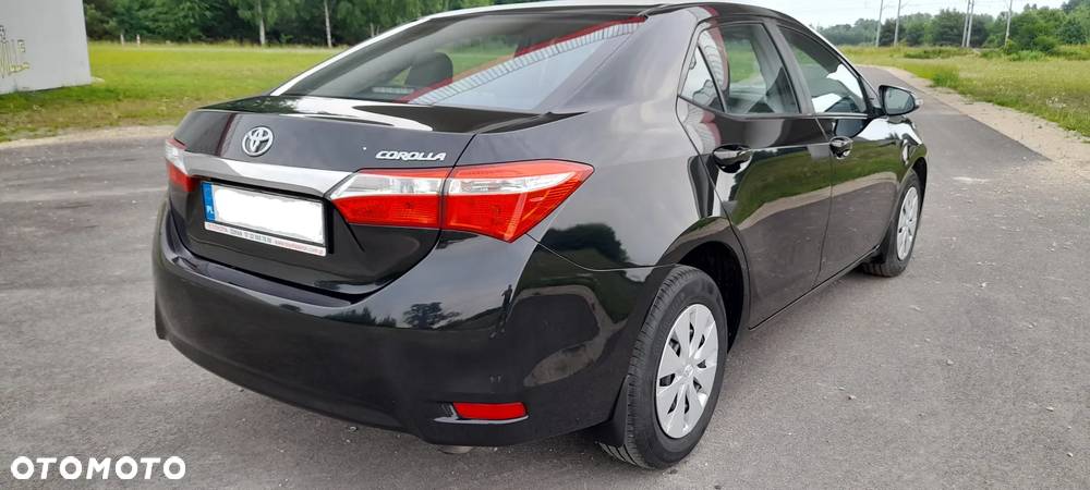 Toyota Corolla 1.6 Active - 11