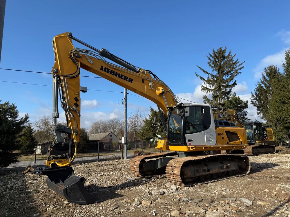 Liebherr 924 2016