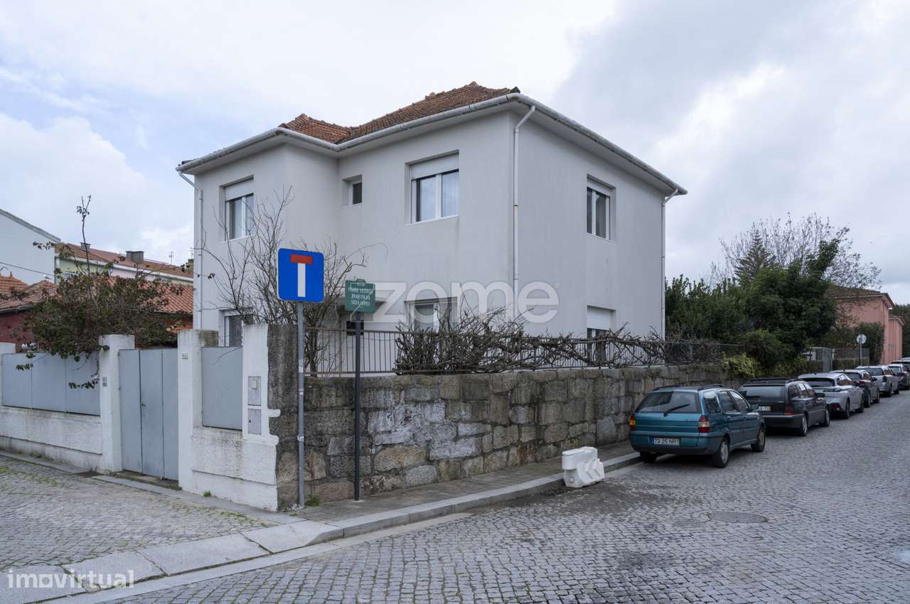 Moradia T4 c/ 278 m2 em Ramalde - Grande imagem: 3/50