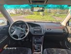 Honda Accord 1.8i ES - 10