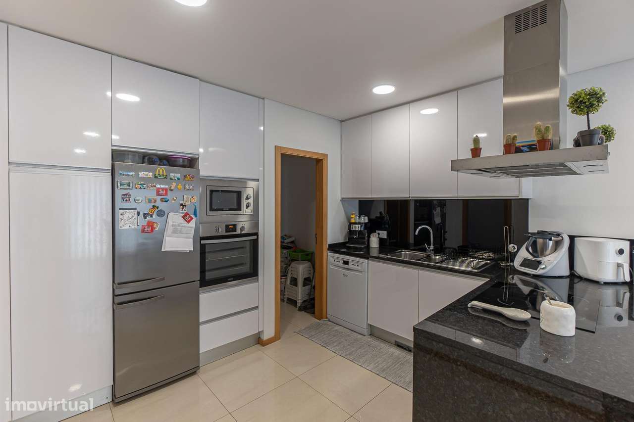 Moradia T3 em Lousada | Terraço e Garagem-33