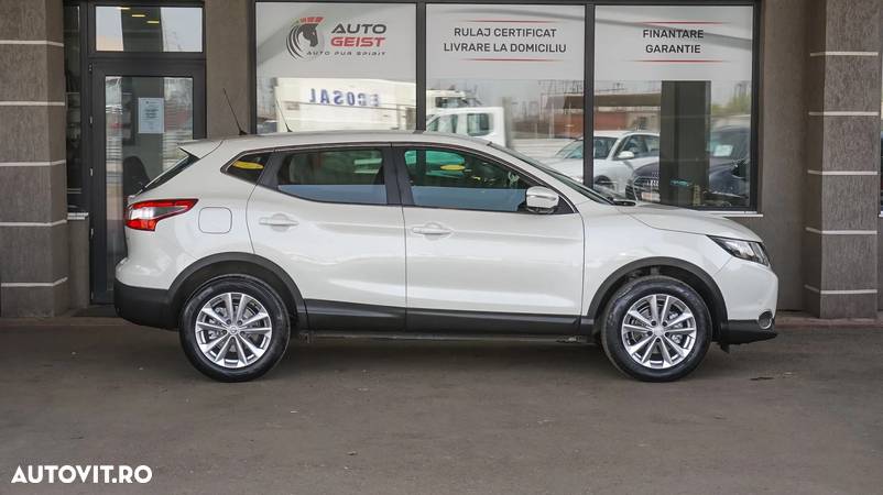 Nissan Qashqai 1.5 dCi ACENTA - 4