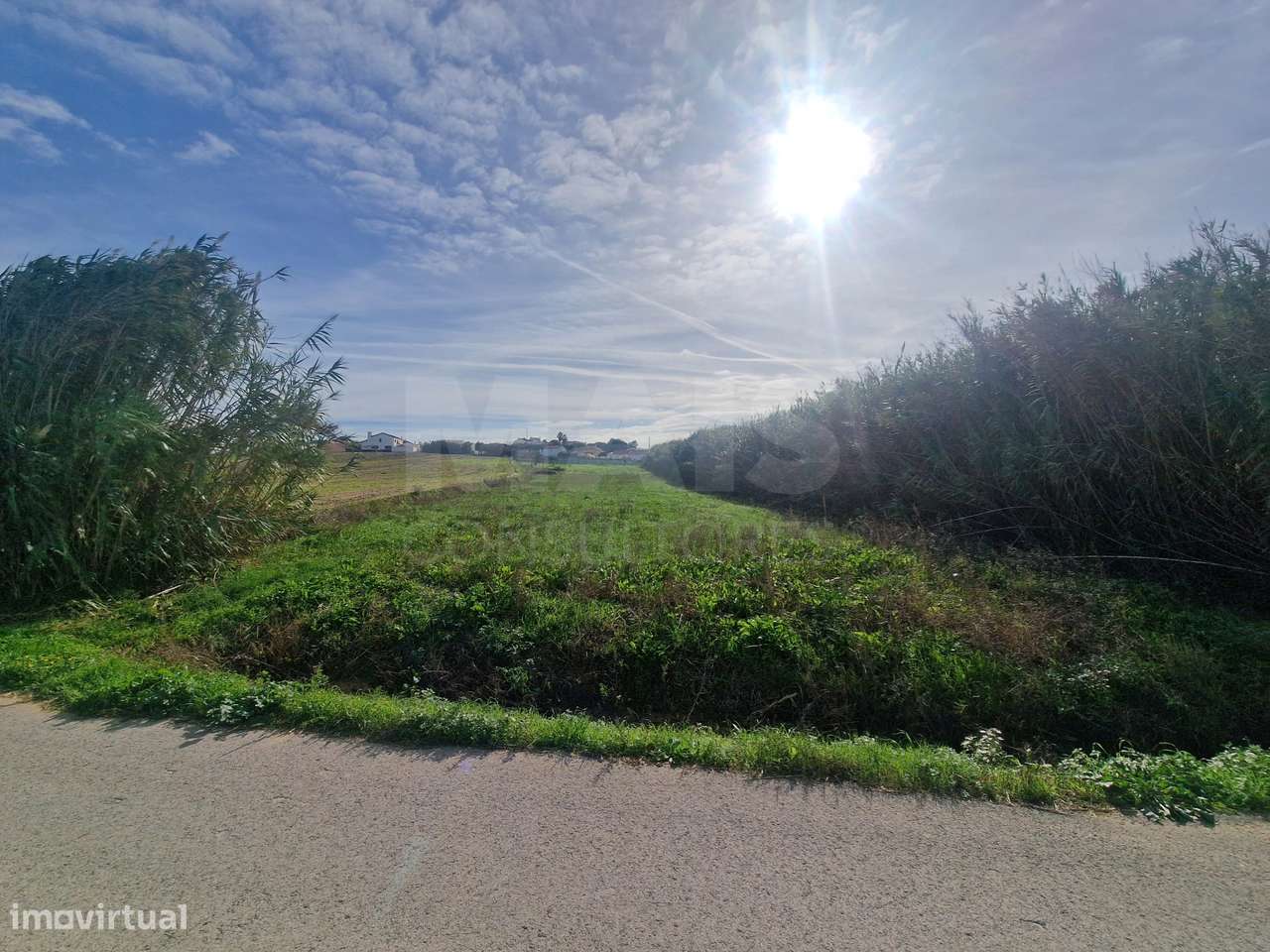 Terreno - Casais Brancos - Grande imagem: 2/4