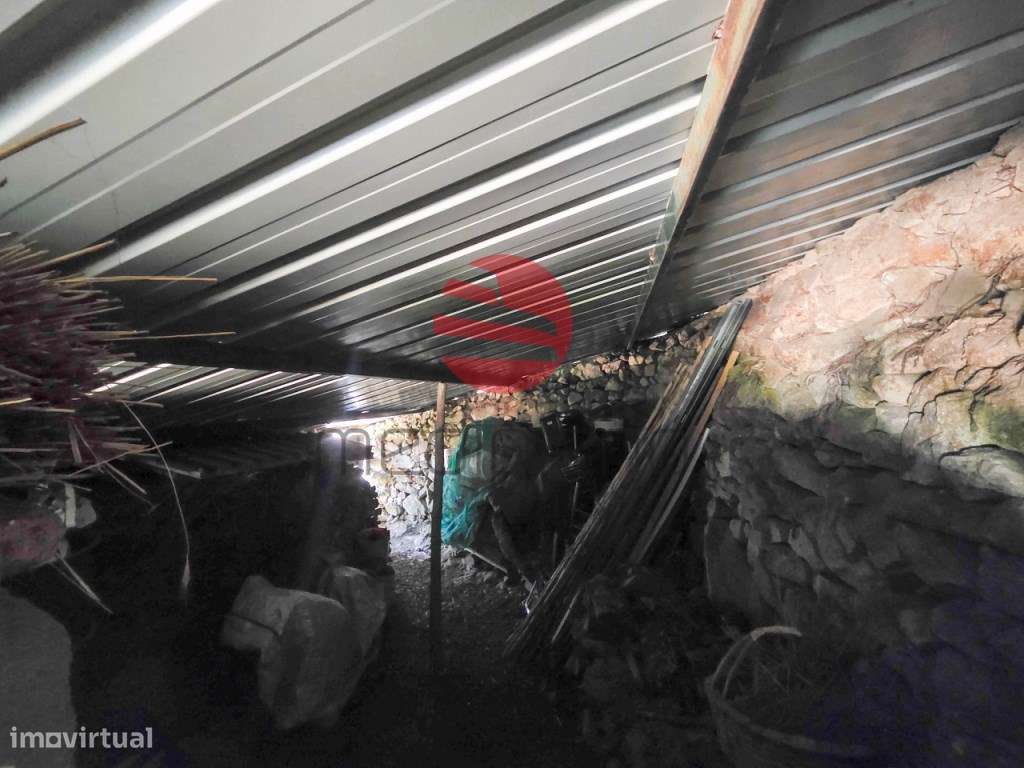 MORADIA T2 C/ GARAGEM E TERRENO-16