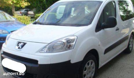 Dezmembrez Peugeot Partner 1.6 HDI volan pe stanga din 2010 - 1