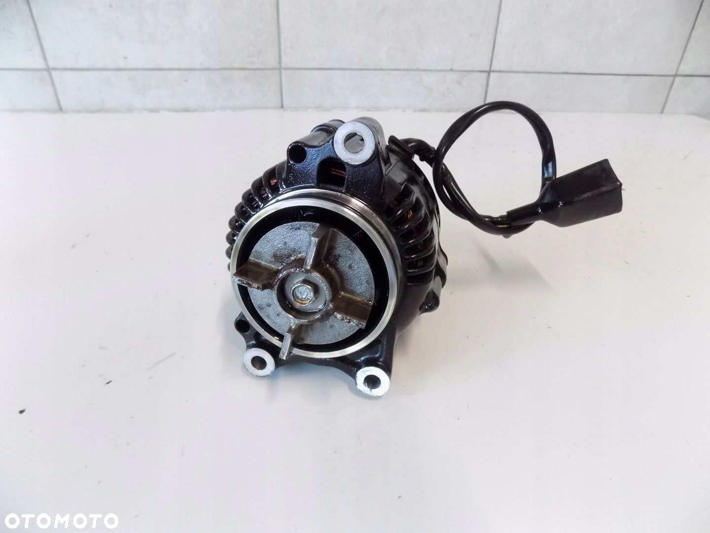 KAWASAKI GTR 1000 ALTERNATOR PRĄDNICA - 3