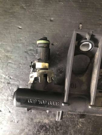 injector 1.2 b tce renault clio 3 twingo 3 modus  dupa 2007 - 3