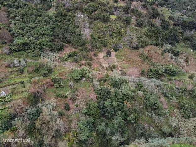 Terreno rústico com 9260 m2 - Grande imagem: 5/5