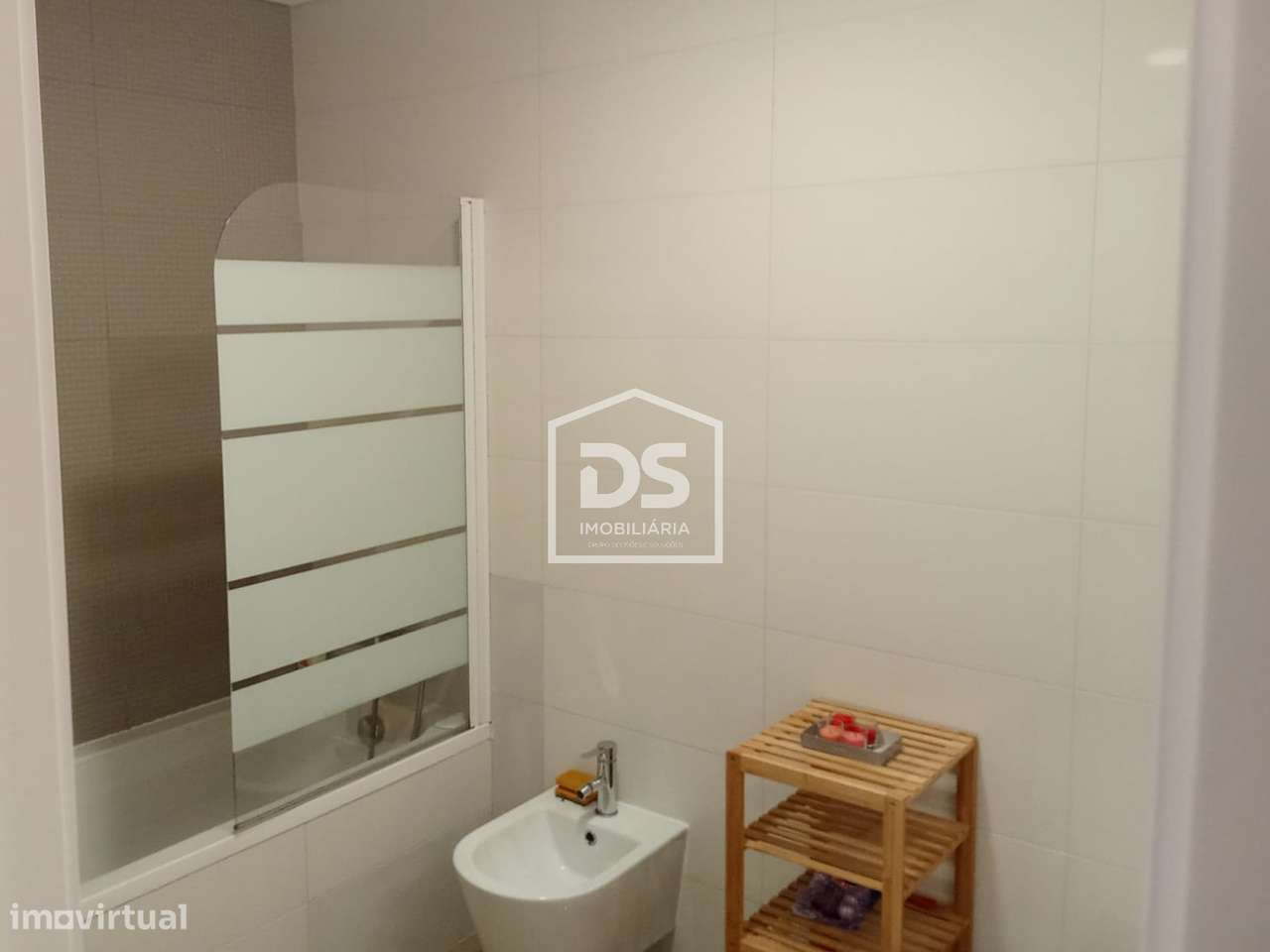 Apartamento T2 Venda em Venteira,Amadora-17