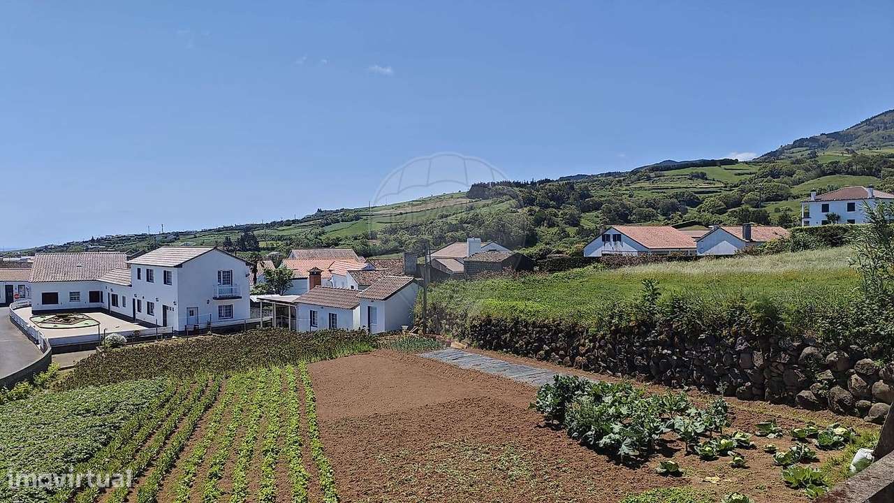 Moradia T2 para venda - Grande imagem: 2/21