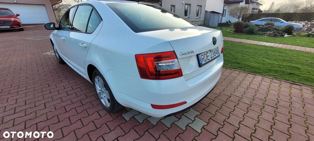 Skoda Octavia 2.0 TDI Ambition - 10