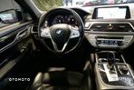 BMW Seria 7 750i xDrive - 35