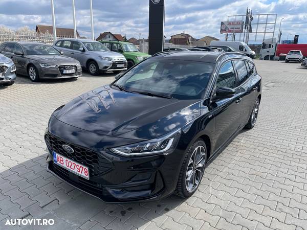 Ford Focus 1.0 EcoBoost MHEV ST-Line X - 4