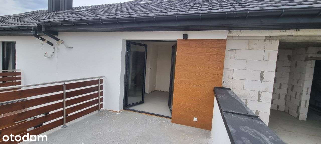 Dom w zabudowie szeregowej Obora-16