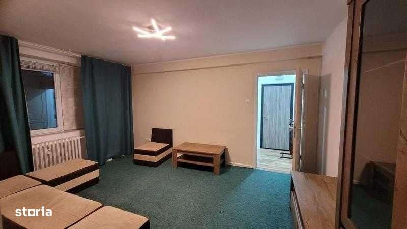 Apartament 2 camere in zona Mercur - Imagine principală: 2/5