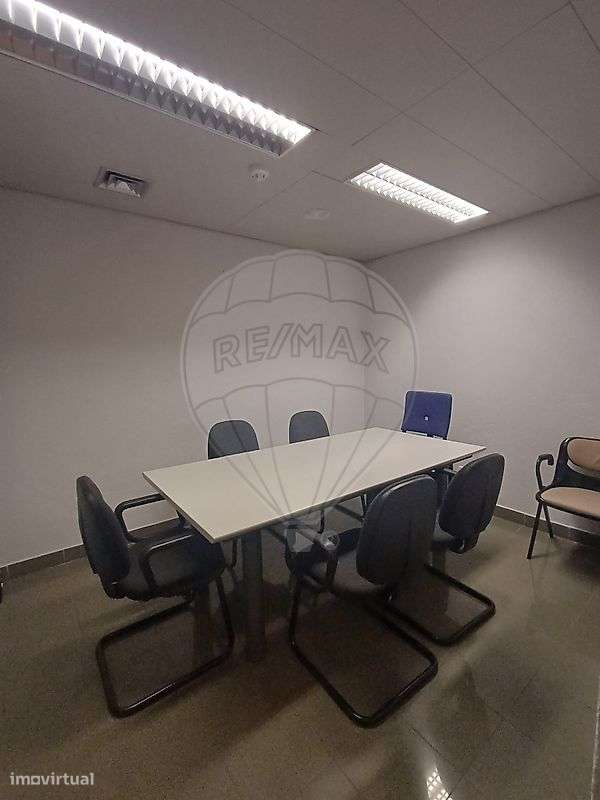 Escritório  para arrendamento - Grande imagem: 4/6