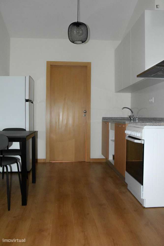 Apartamento com 1 quartos - localizado em Santo Ildefonso Porto - Grande imagem: 4/10