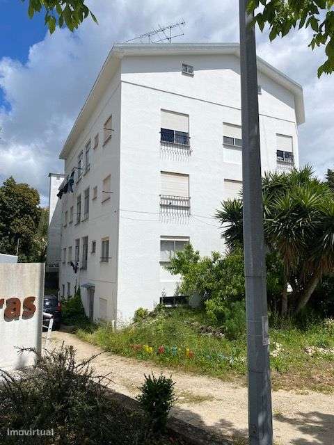 Apartamento T3 à venda na rua de São João Baptista, 2 º esq. - Grande imagem: 3/15