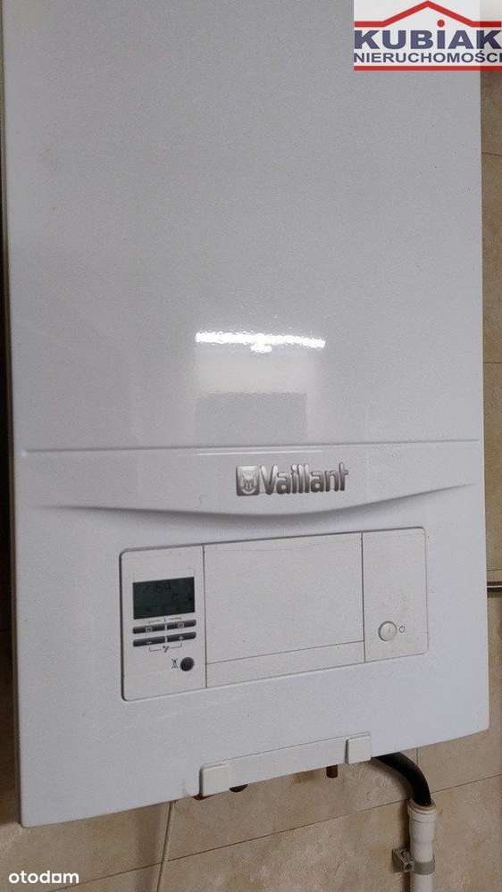 Trzypokojowy dom po modernizacji, do zamieszkania!-11