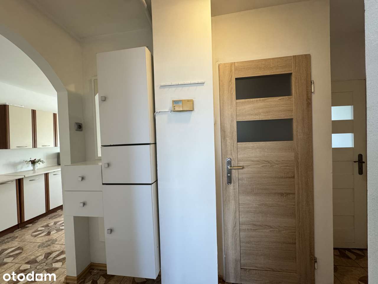 MIESZANIE 2 POKOJOWE W DRZONOWIE-8