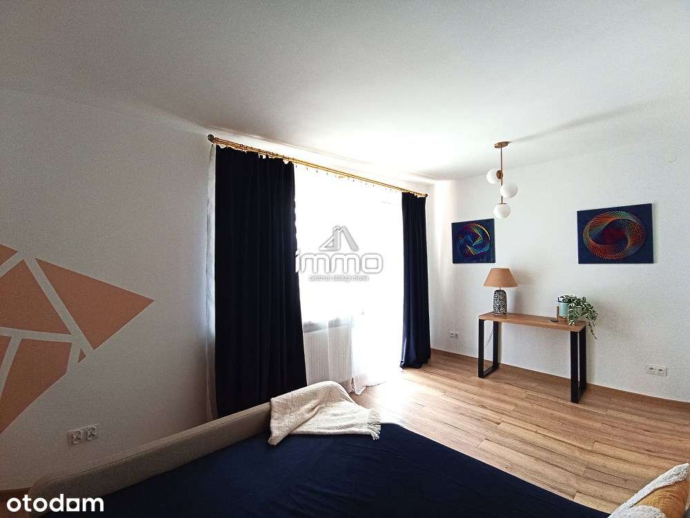 OLEŚNICA M2 z balkonem i piwnicą po generalnym remoncie-14