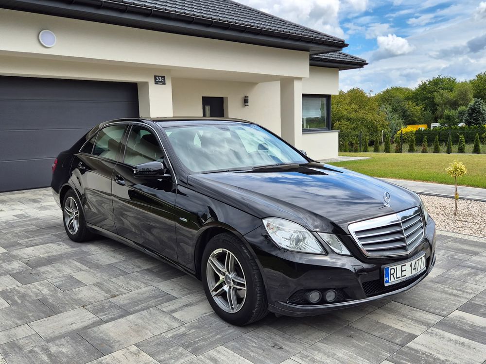 Mercedes-Benz E W212/W207 2010