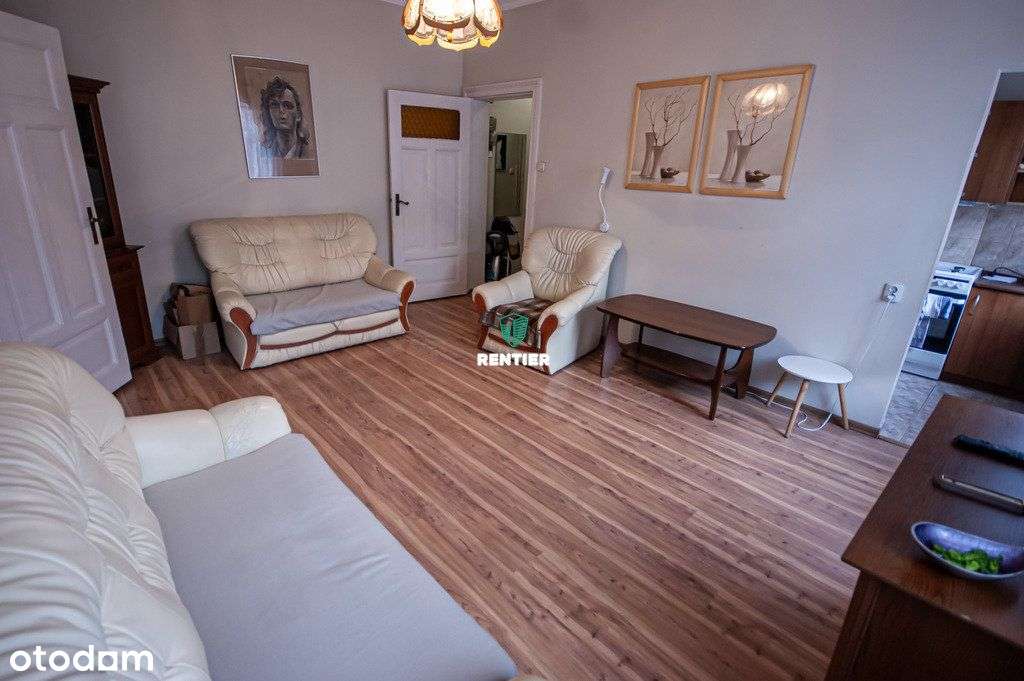 Na Sprzedaż dwa pok Kamienica w centrum al.Piastów-2