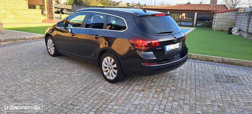 Opel Astra Sports Tourer 1.3 CDTi Executive S/S - 4