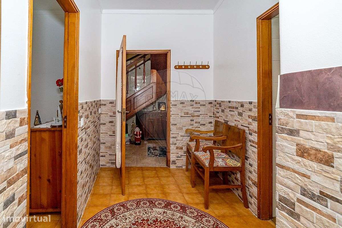 Moradia T4 para venda-30