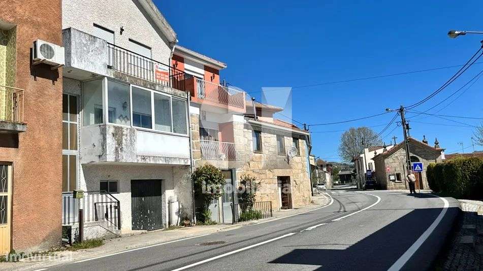 Moradia T4 - Grande imagem: 4/34