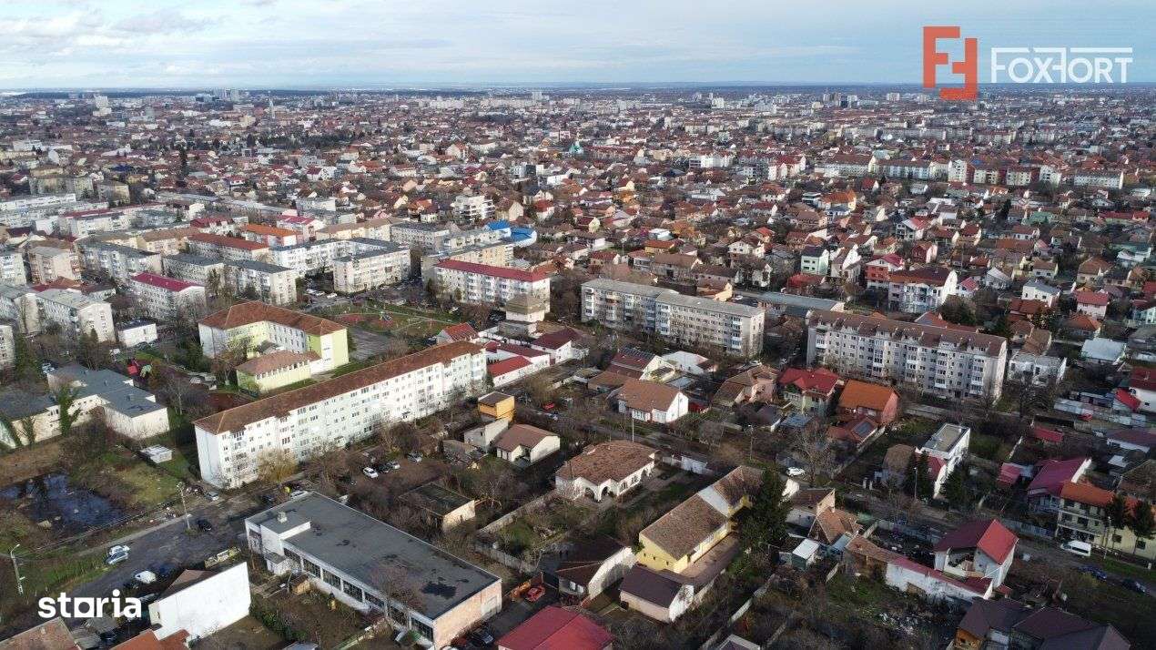 Teren 1702 mp cu casa si garaj / pretabil dezvoltare imobiliara - ID V - Imagine principală: 5/8