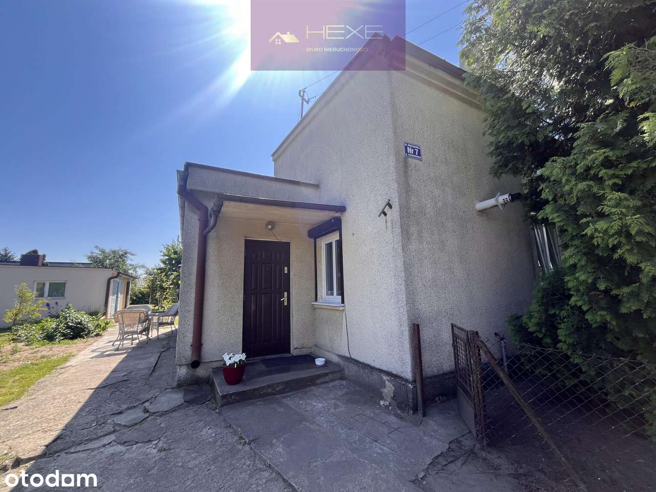 Kompaktowy dom do remontu w cichej okolicy Kutna-1