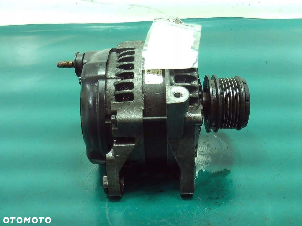 CHRYSLER VOYAGER IV 2.5 CRDI ALTERNATOR - 6