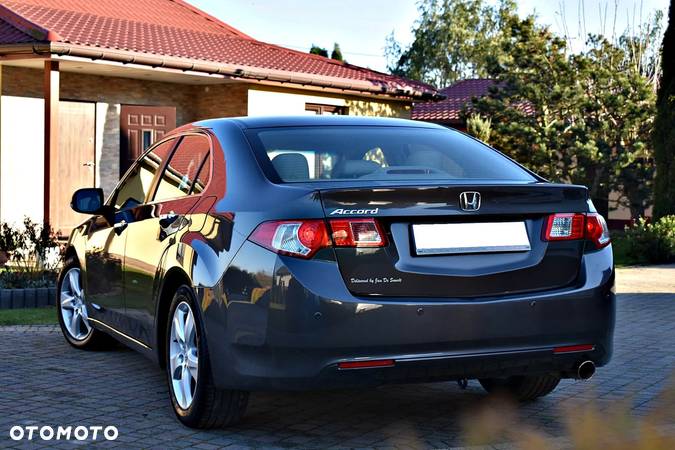 Honda Accord - 6