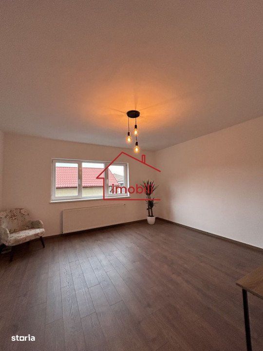 Oferim spre vanzare apartament  cu 2 camere decomandat in Floresti