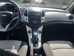 Chevrolet Cruze Station Wagon 1.6 LT - 18