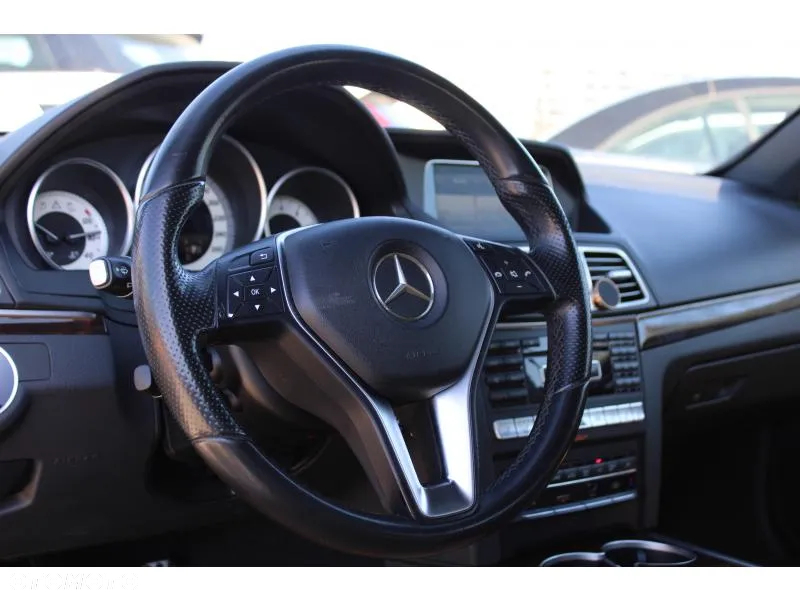 Mercedes-Benz Klasa E 400 4Matic Cabrio 9G-TRONIC Avantgarde - 10