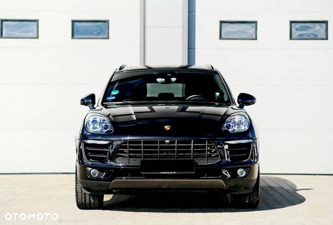 Porsche Macan Standard - 3