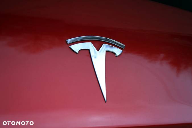 Tesla Model 3 Performance AWD - 19