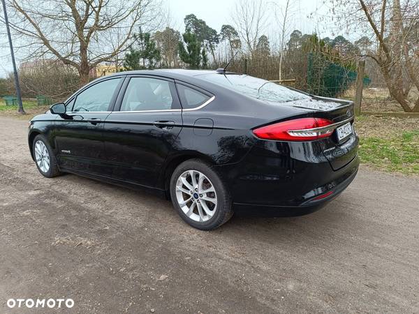 Ford Mondeo 2.0 Hybrid CVT - 9