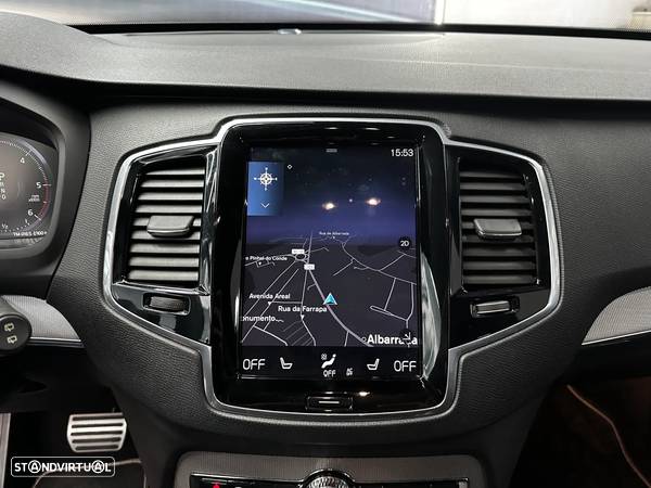 Volvo XC 90 2.0 D4 R-Design - 36