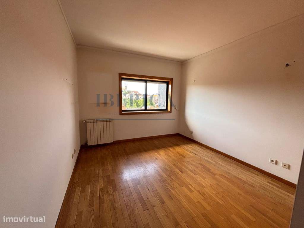 Apartamento T3 junto ao GaiaShopping - Grande imagem: 4/44