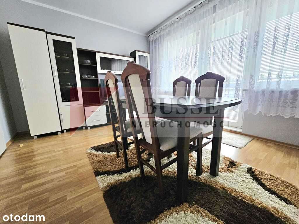 4 pok. na os. Zawadzkiego-Klonowica w niskim bloku-1