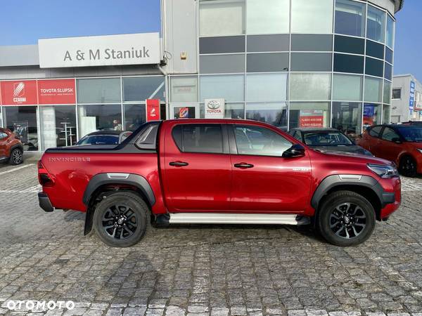 Toyota Hilux 2.8 D-4D Double Cab Invincible 4x4 - 4