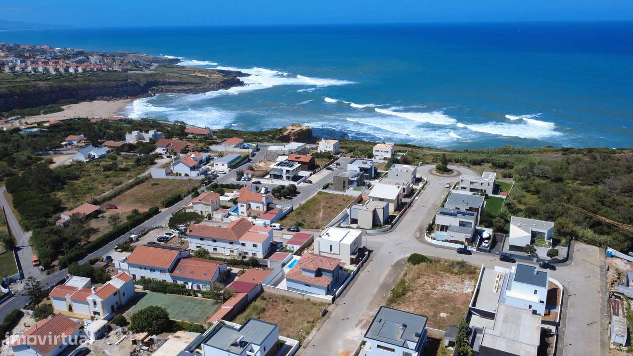 Moradia Isolada T3 com Garagem e Vista Mar, a 3 minutos da Praia-34