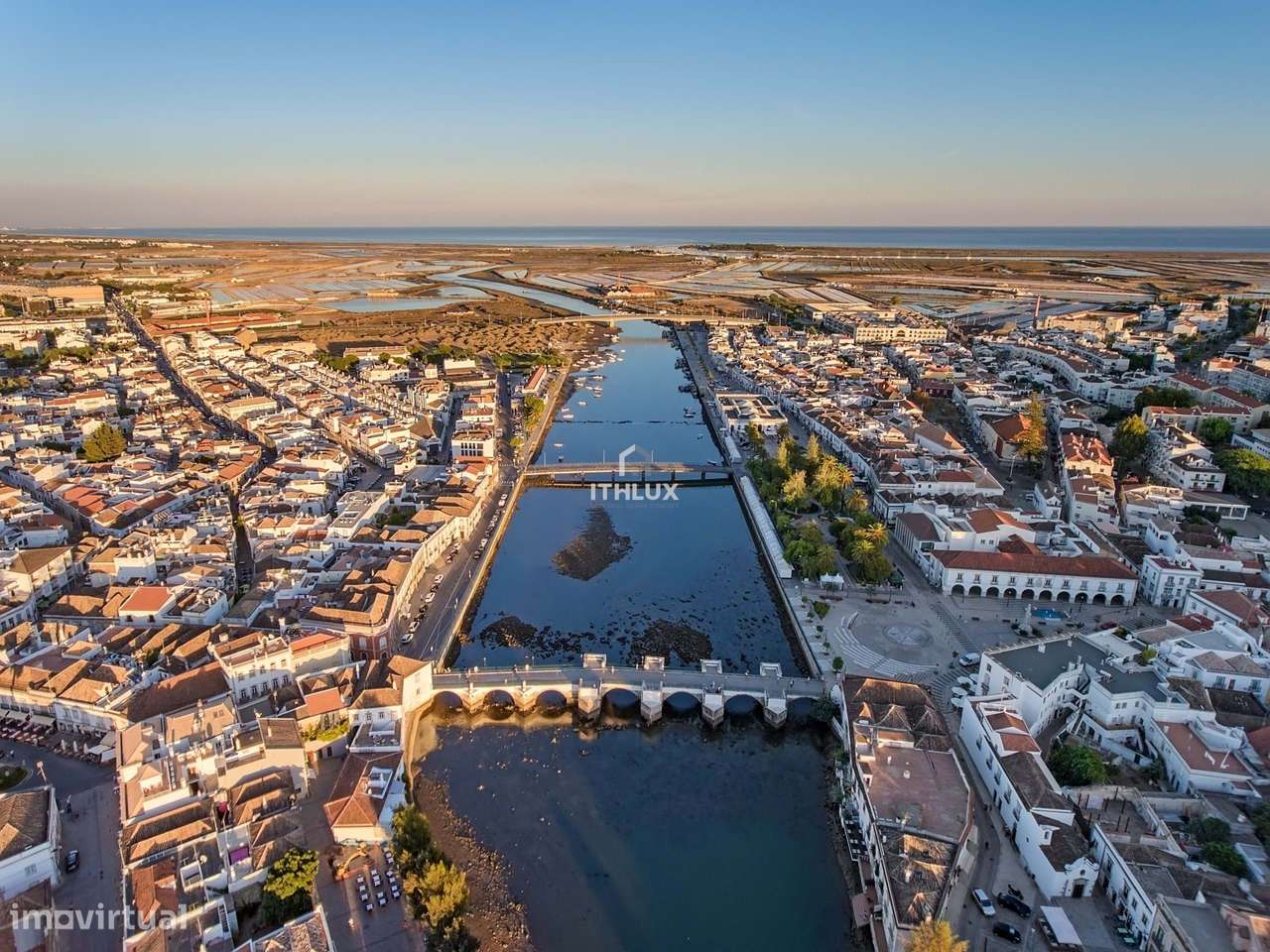 Excepcional Moradia Contemporânea 3+2, em Tavira-34