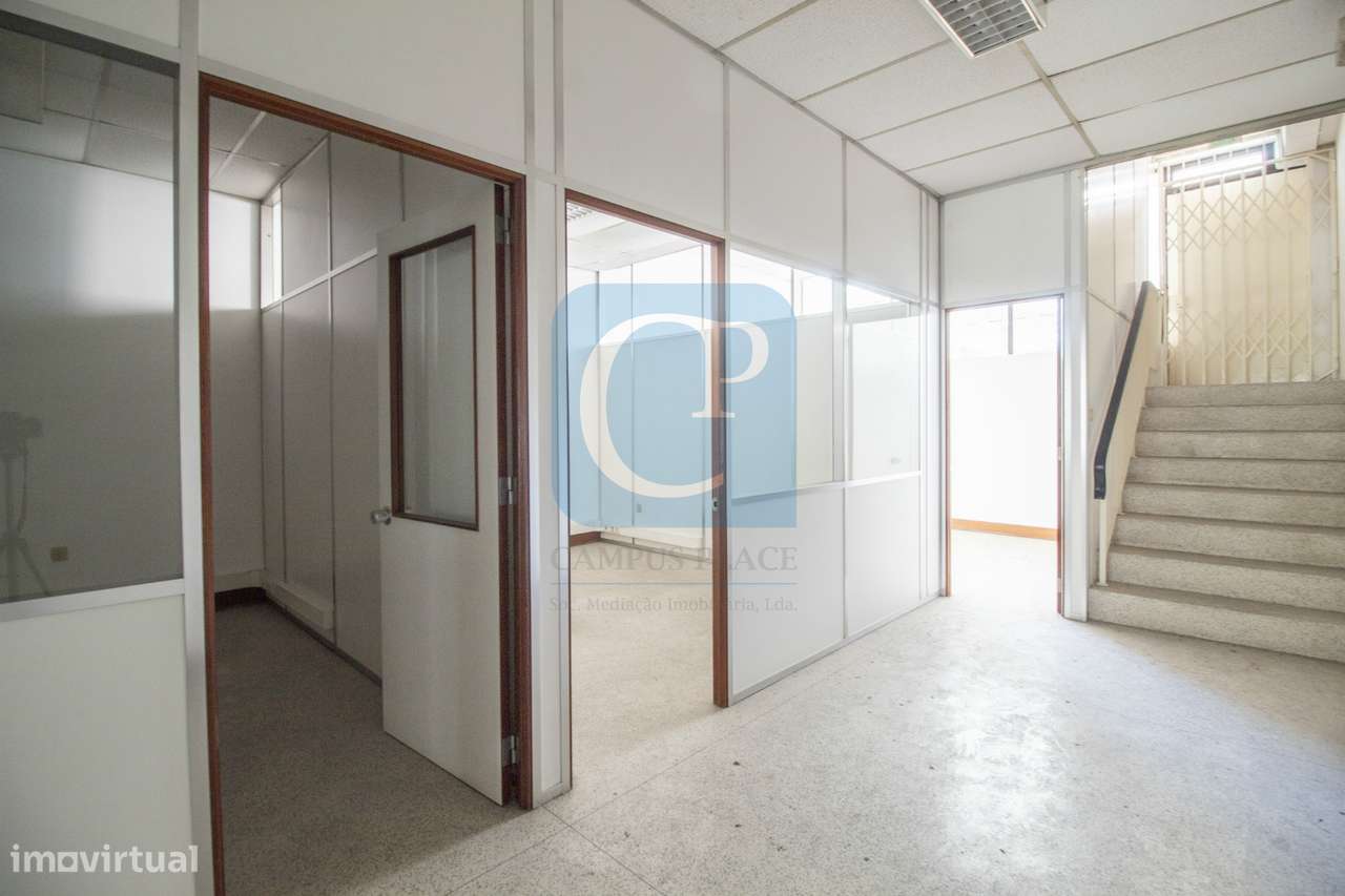 Loja para arrendamento, próxima da Rua de Camões - Grande imagem: 5/11