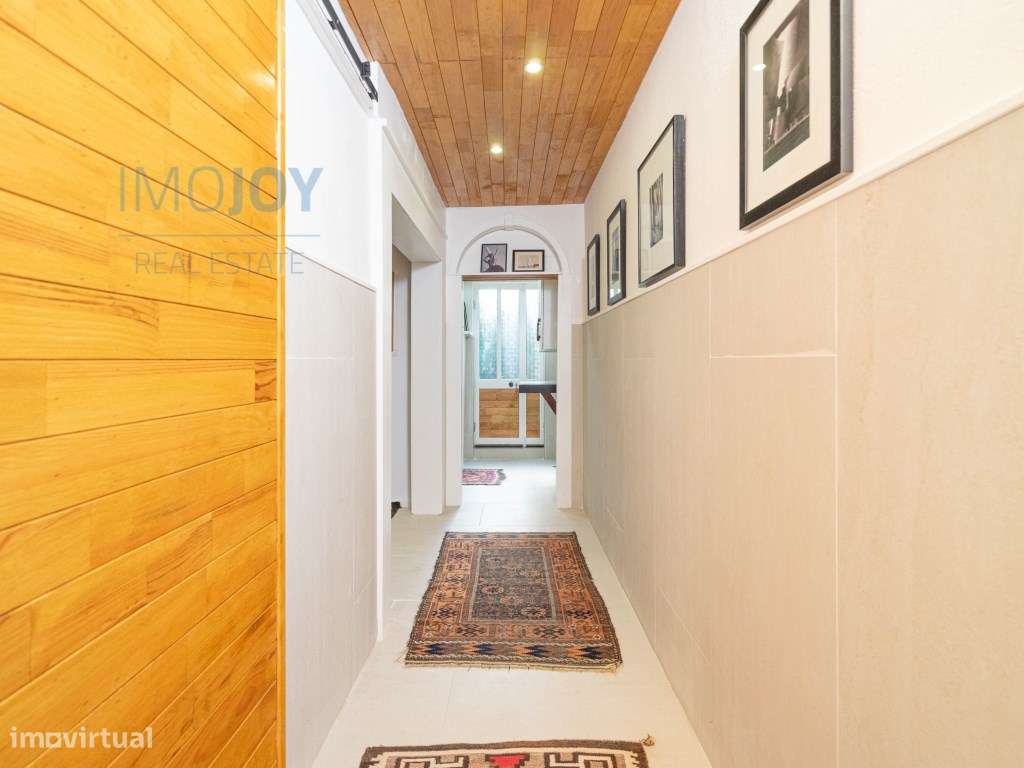 Moradia Térrea Totalmente Remodelada para Venda no Coração de Portimão-12